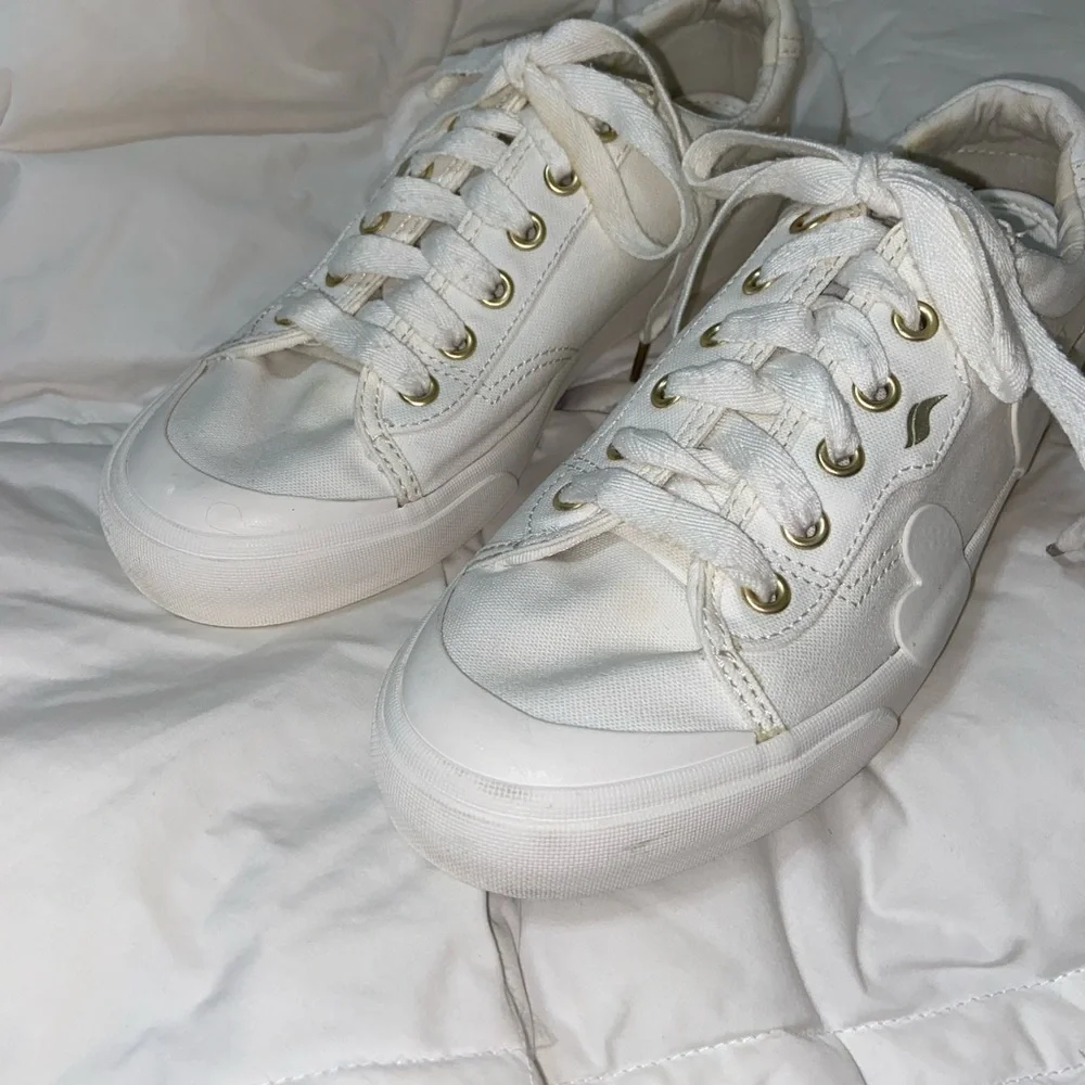 HTF Keds x Kate Spade New York Triple Kick Heart Sneakers White Shoes